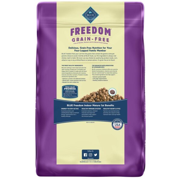 Blue Buffalo Freedom Grain Free Indoor with Chicken, Peas & Potatoes Mature Premium Senior Dry Cat Food - 11lbs