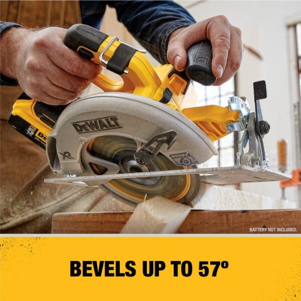 DEWALT 20-Volt MAX XR Cordless Brushless 7-1/4 in. Circular Saw with (1) 20-Volt Battery 3.0Ah & Charger