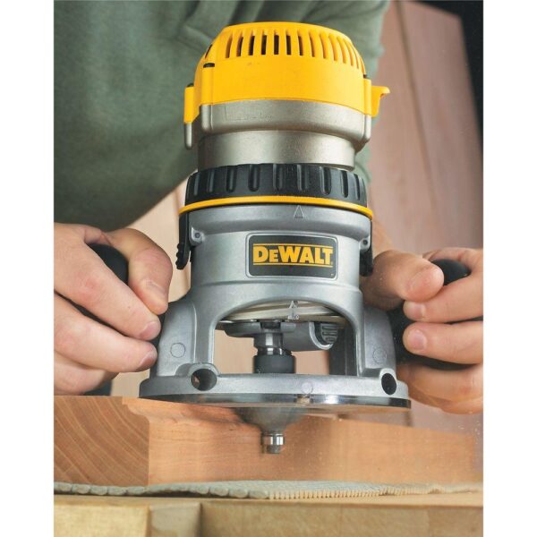 DEWALT 12 Amp Corded 2-1/4 Horsepower Electronic Variable Speed Fixed Base Router with Soft Start