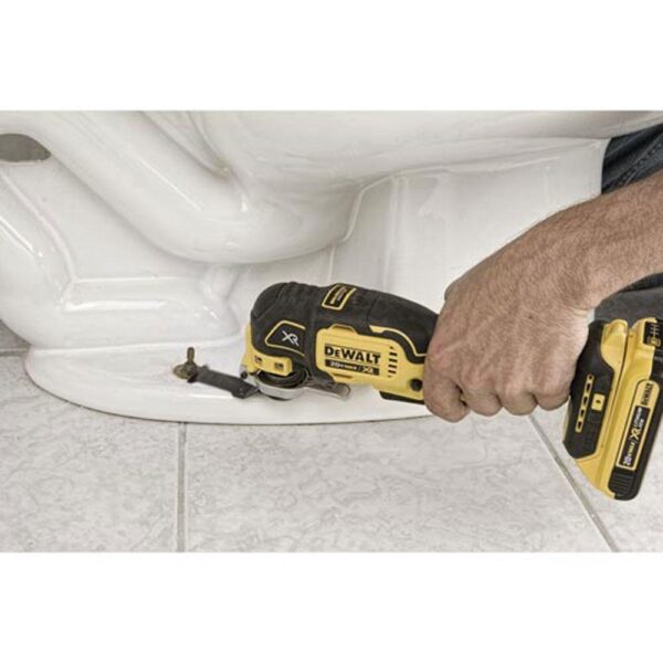 DEWALT 20-Volt MAX XR Cordless Brushless Oscillating Multi-Tool with (1) 20-Volt 2.0Ah Battery & Charger
