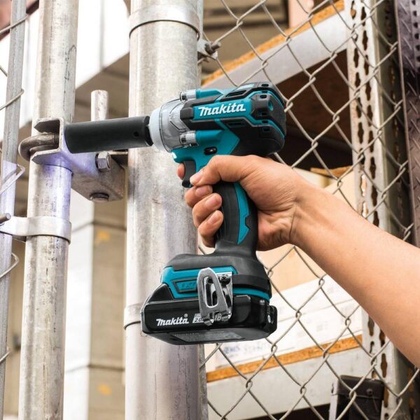 Makita 18-Volt LXT Lithium-Ion Compact Brushless Cordless 1/2 in. 3-Speed Impact Wrench Kit, 2.0Ah