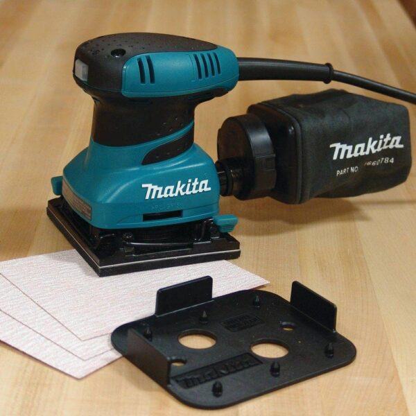 Makita 2 Amp Corded 1/4 Sheet Finishing Sander with 60G Paper, 100G Paper, 150G Paper, Dust Bag and Punch Plate
