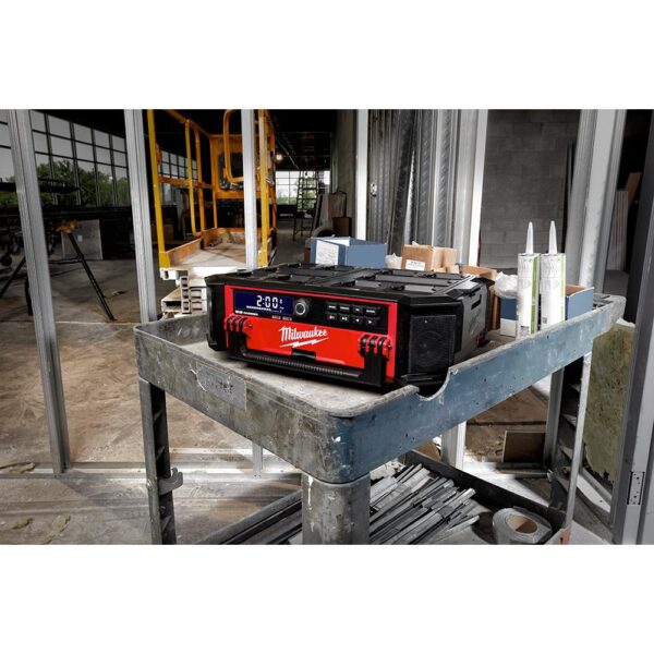 Milwaukee M18 Lithium-Ion Cordless PACKOUT Radio/Speaker with Built-In Charger