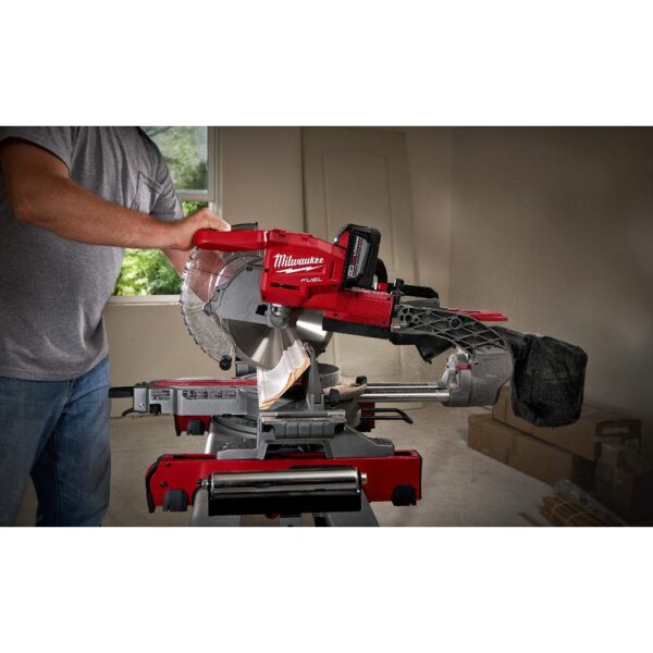 Milwaukee M18 FUEL 18-Volt Lithium-Ion Brushless Cordless 10 in. Dual Bevel Sliding Compound Miter Saw Kit with Extra Blade
