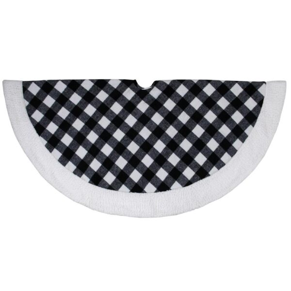 Northlight 48 in. Black and White Buffalo Plaid Christmas Tree Skirt with Sherpa Trim