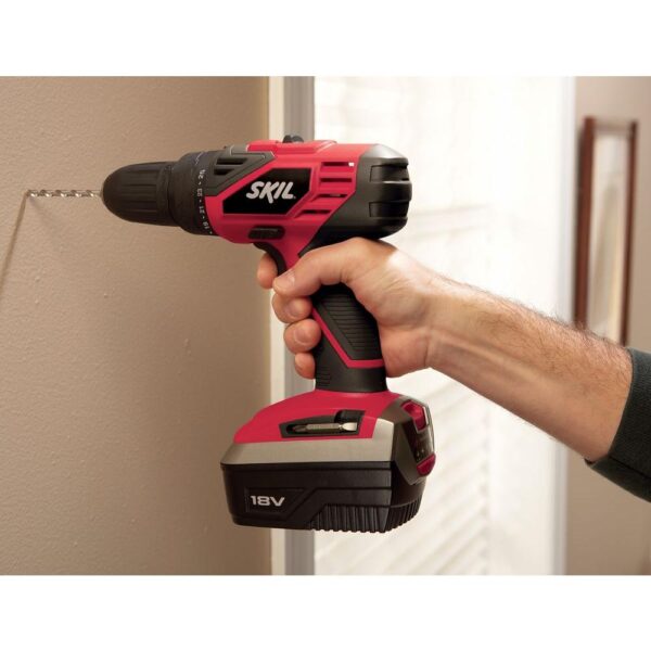 Skil 18-Volt Ni-Cad 1/2 in. Cordless Electric Variable Speed Power Drill/Driver Kt with Carrying Case